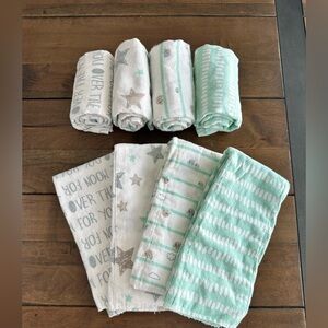 Never Used! Burp Cloths - Set of 8